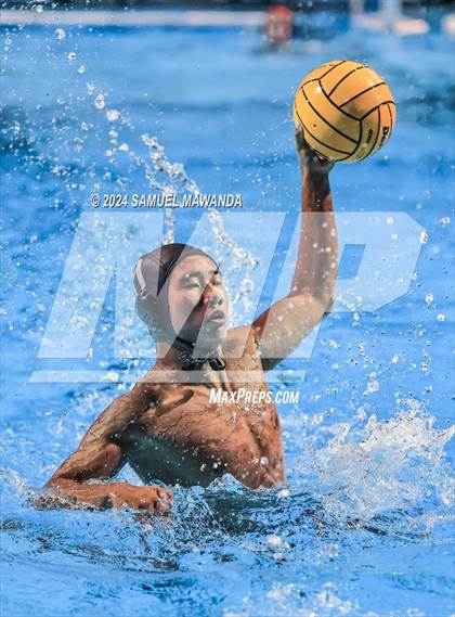 Thumbnail 3 in Oaks Christian vs Sacred Heart Prep (Elite 8 water polo Tournament) photogallery.