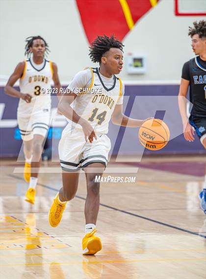Thumbnail 1 in Santa Margarita vs. Bishop O'Dowd (Torrey Pines Holiday Classic) photogallery.