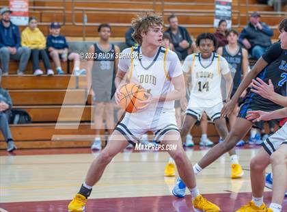 Thumbnail 3 in Santa Margarita vs. Bishop O'Dowd (Torrey Pines Holiday Classic) photogallery.