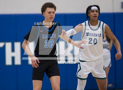 Thumbnail 2 in South Lakes vs. Landstown (VHSL State Semi-Final Class 6) photogallery.