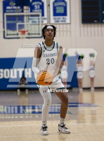 Thumbnail 1 in South Lakes vs. Landstown (VHSL State Semi-Final Class 6) photogallery.