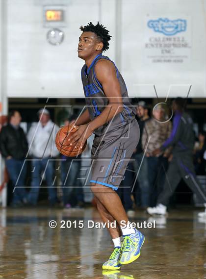 Thumbnail 1 in Capital Christian vs. Salesian College Preparatory (Gridley Invitational) photogallery.