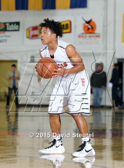 Thumbnail 2 in Capital Christian vs. Salesian College Preparatory (Gridley Invitational) photogallery.
