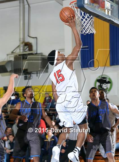 Thumbnail 2 in Capital Christian vs. Salesian College Preparatory (Gridley Invitational) photogallery.