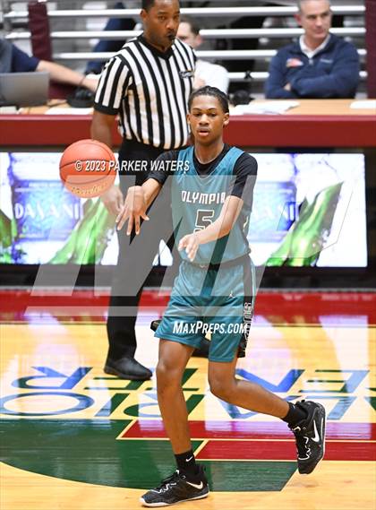 Thumbnail 2 in Olympia vs. John Curtis Christian (Allstate Sugar Bowl National Prep Classic) photogallery.
