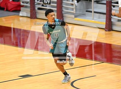 Thumbnail 1 in Olympia vs. John Curtis Christian (Allstate Sugar Bowl National Prep Classic) photogallery.
