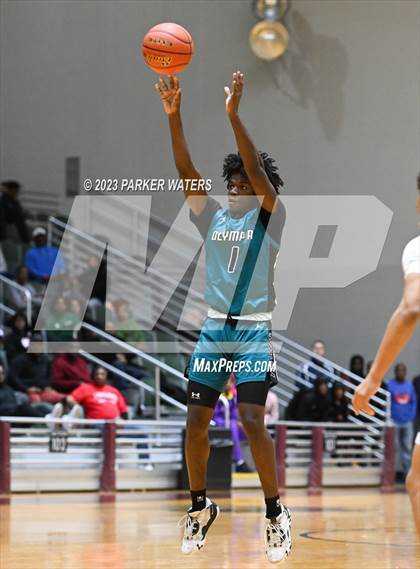 Thumbnail 1 in Olympia vs. John Curtis Christian (Allstate Sugar Bowl National Prep Classic) photogallery.
