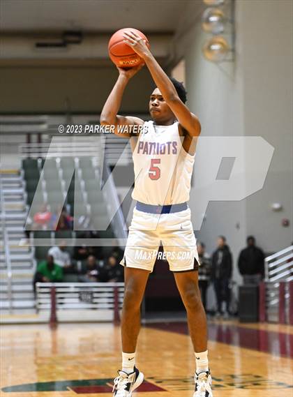 Thumbnail 2 in Olympia vs. John Curtis Christian (Allstate Sugar Bowl National Prep Classic) photogallery.
