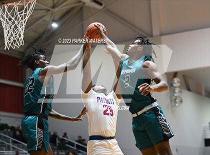 Thumbnail 1 in Olympia vs. John Curtis Christian (Allstate Sugar Bowl National Prep Classic) photogallery.