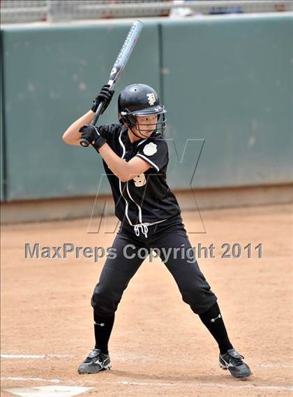 Thumbnail 2 in Palos Verdes Peninsula vs. Temescal Canyon (Woodbridge Tournament) photogallery.