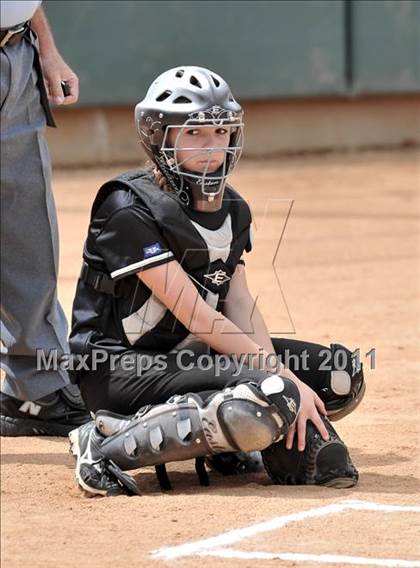 Thumbnail 3 in Palos Verdes Peninsula vs. Temescal Canyon (Woodbridge Tournament) photogallery.