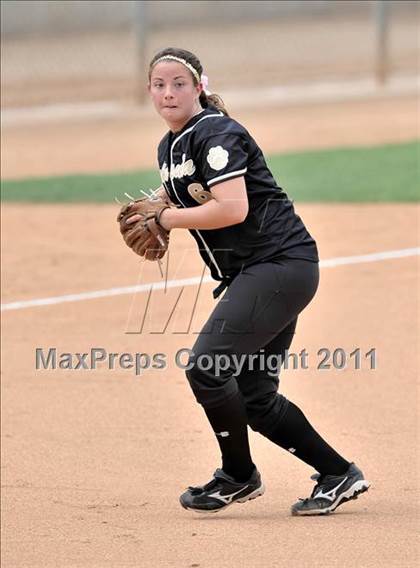 Thumbnail 1 in Palos Verdes Peninsula vs. Temescal Canyon (Woodbridge Tournament) photogallery.