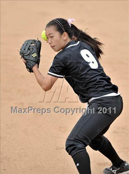 Thumbnail 1 in Palos Verdes Peninsula vs. Temescal Canyon (Woodbridge Tournament) photogallery.