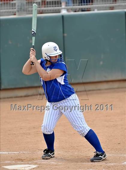 Thumbnail 1 in Palos Verdes Peninsula vs. Temescal Canyon (Woodbridge Tournament) photogallery.