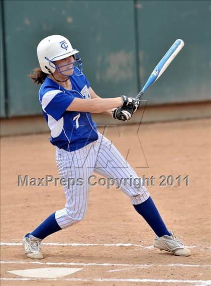Thumbnail 2 in Palos Verdes Peninsula vs. Temescal Canyon (Woodbridge Tournament) photogallery.