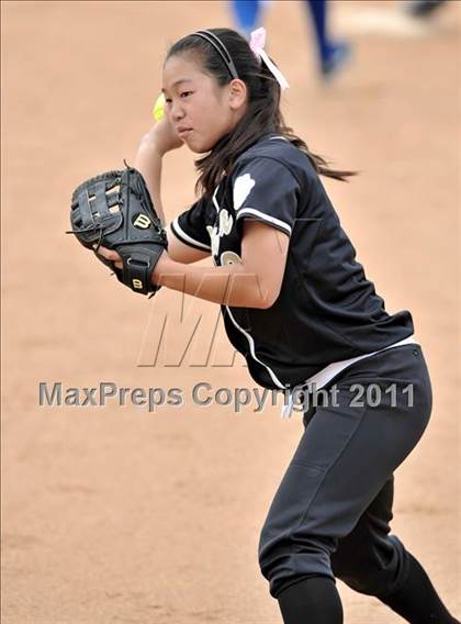 Thumbnail 1 in Palos Verdes Peninsula vs. Temescal Canyon (Woodbridge Tournament) photogallery.