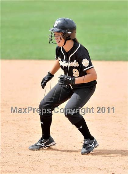 Thumbnail 3 in Palos Verdes Peninsula vs. Temescal Canyon (Woodbridge Tournament) photogallery.