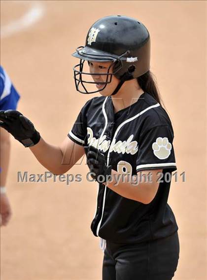 Thumbnail 3 in Palos Verdes Peninsula vs. Temescal Canyon (Woodbridge Tournament) photogallery.