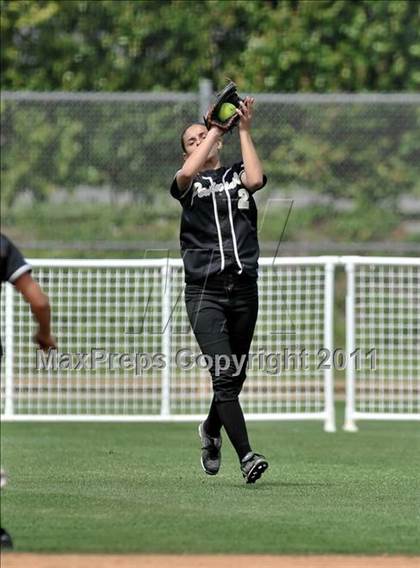Thumbnail 1 in Palos Verdes Peninsula vs. Temescal Canyon (Woodbridge Tournament) photogallery.