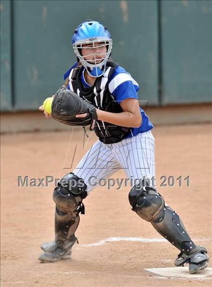Thumbnail 1 in Palos Verdes Peninsula vs. Temescal Canyon (Woodbridge Tournament) photogallery.