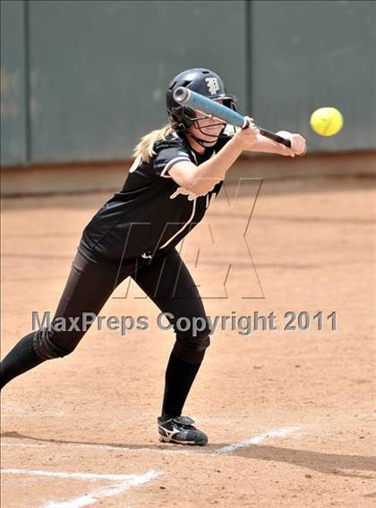 Thumbnail 3 in Palos Verdes Peninsula vs. Temescal Canyon (Woodbridge Tournament) photogallery.