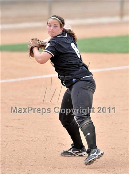 Thumbnail 1 in Palos Verdes Peninsula vs. Temescal Canyon (Woodbridge Tournament) photogallery.