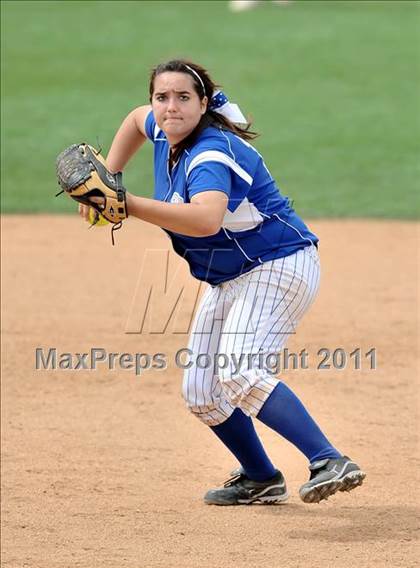 Thumbnail 1 in Palos Verdes Peninsula vs. Temescal Canyon (Woodbridge Tournament) photogallery.