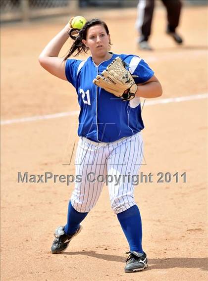 Thumbnail 1 in Palos Verdes Peninsula vs. Temescal Canyon (Woodbridge Tournament) photogallery.