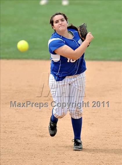 Thumbnail 1 in Palos Verdes Peninsula vs. Temescal Canyon (Woodbridge Tournament) photogallery.