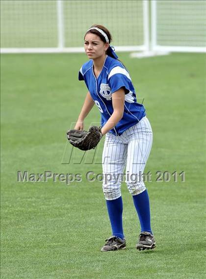Thumbnail 1 in Palos Verdes Peninsula vs. Temescal Canyon (Woodbridge Tournament) photogallery.