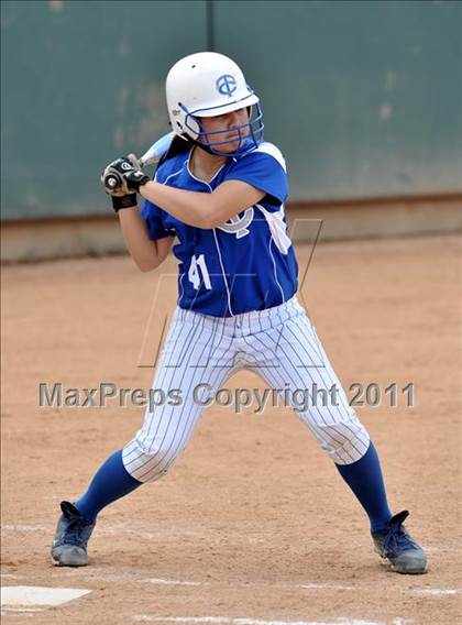 Thumbnail 2 in Palos Verdes Peninsula vs. Temescal Canyon (Woodbridge Tournament) photogallery.