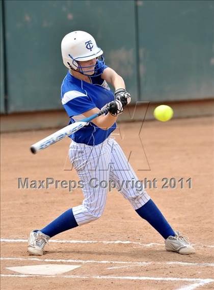 Thumbnail 1 in Palos Verdes Peninsula vs. Temescal Canyon (Woodbridge Tournament) photogallery.