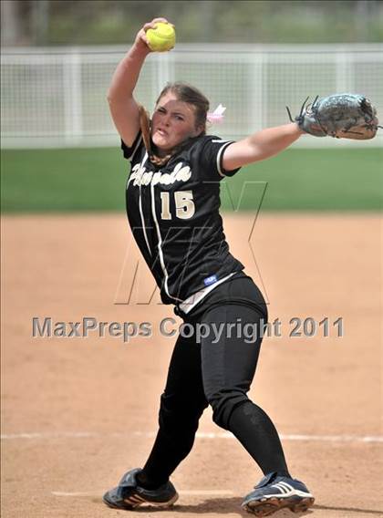 Thumbnail 3 in Palos Verdes Peninsula vs. Temescal Canyon (Woodbridge Tournament) photogallery.