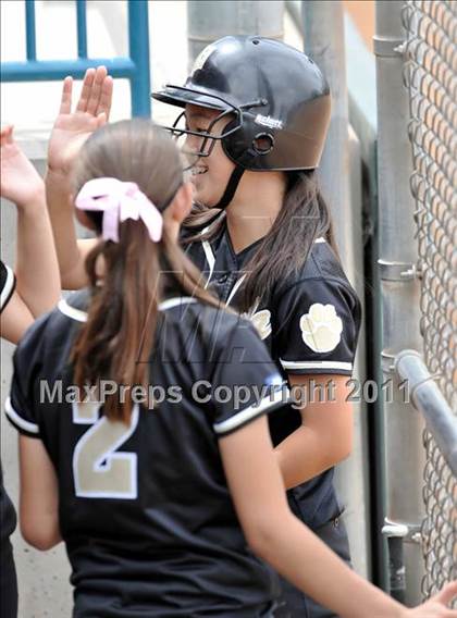 Thumbnail 3 in Palos Verdes Peninsula vs. Temescal Canyon (Woodbridge Tournament) photogallery.