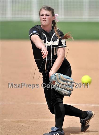 Thumbnail 3 in Palos Verdes Peninsula vs. Temescal Canyon (Woodbridge Tournament) photogallery.