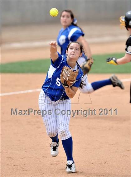 Thumbnail 3 in Palos Verdes Peninsula vs. Temescal Canyon (Woodbridge Tournament) photogallery.