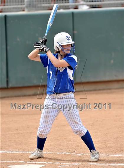 Thumbnail 3 in Palos Verdes Peninsula vs. Temescal Canyon (Woodbridge Tournament) photogallery.