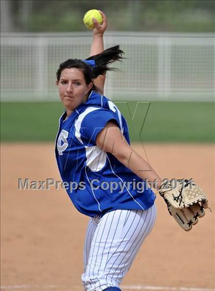 Thumbnail 1 in Palos Verdes Peninsula vs. Temescal Canyon (Woodbridge Tournament) photogallery.