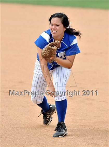 Thumbnail 3 in Palos Verdes Peninsula vs. Temescal Canyon (Woodbridge Tournament) photogallery.