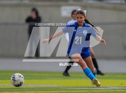 Thumbnail 1 in Clovis vs. Madera photogallery.