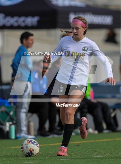 Thumbnail 2 in Clovis vs. Madera photogallery.