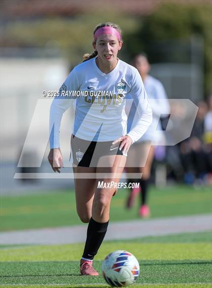 Thumbnail 1 in Clovis vs. Madera photogallery.