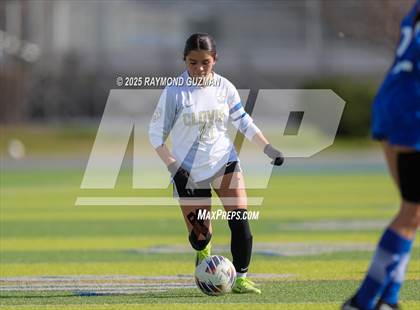 Thumbnail 1 in Clovis vs. Madera photogallery.
