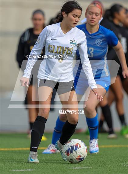 Thumbnail 1 in Clovis vs. Madera photogallery.