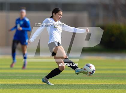 Thumbnail 1 in Clovis vs. Madera photogallery.