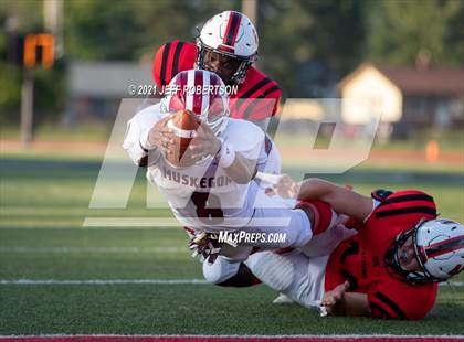 Thumbnail 3 in Muskegon @ East Kentwood photogallery.