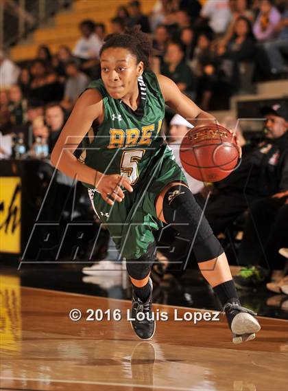 Thumbnail 2 in Vista Murrieta vs. Brea Olinda (CIF SoCal Regional D1 Final) photogallery.