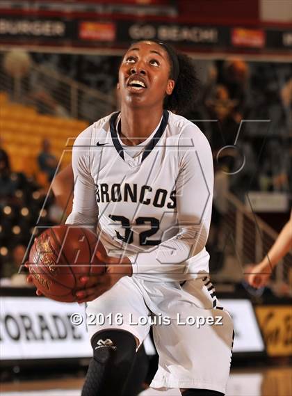 Thumbnail 2 in Vista Murrieta vs. Brea Olinda (CIF SoCal Regional D1 Final) photogallery.