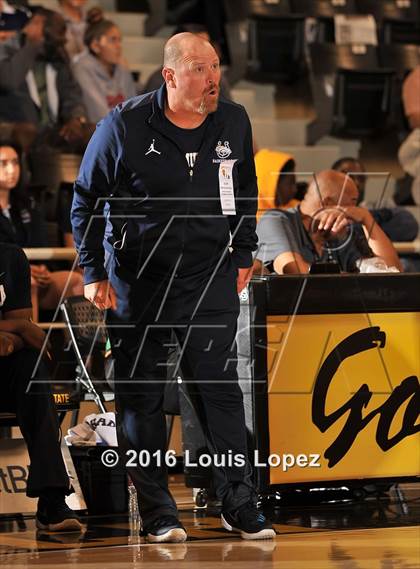 Thumbnail 1 in Vista Murrieta vs. Brea Olinda (CIF SoCal Regional D1 Final) photogallery.