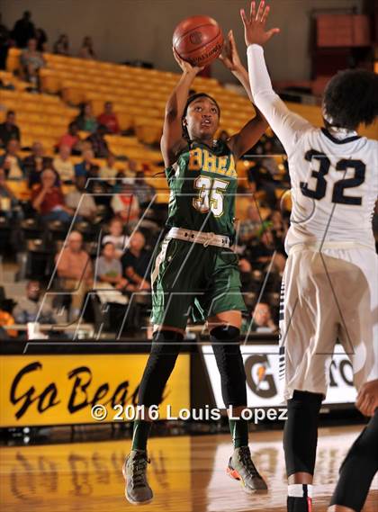 Thumbnail 1 in Vista Murrieta vs. Brea Olinda (CIF SoCal Regional D1 Final) photogallery.